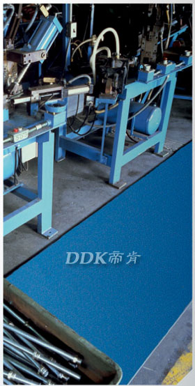 幼儿园户外地面